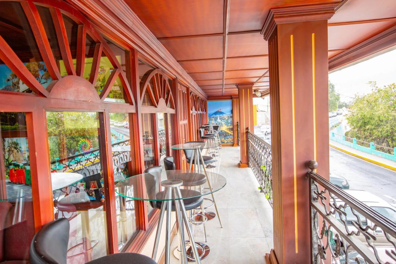 La Kapital Hotel アンバート エクステリア 写真