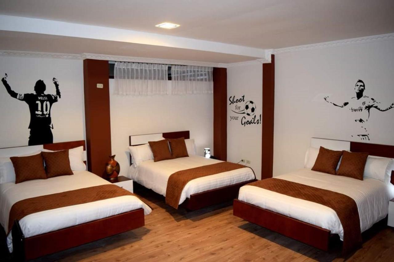 La Kapital Hotel アンバート エクステリア 写真
